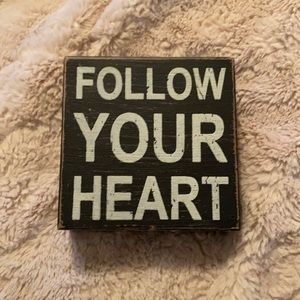 Follow your heart sign